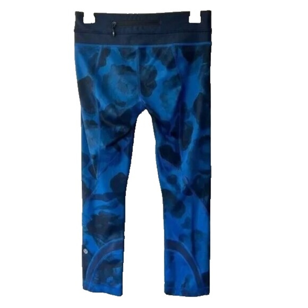 Lululemon Run Inspire Crop II Jumbo Inky Floral size 8